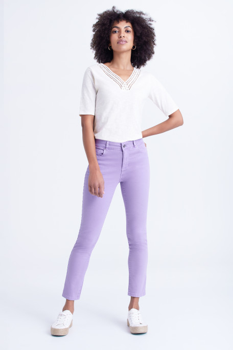 Spodnie five pockets w kolorze jasnofioletowym