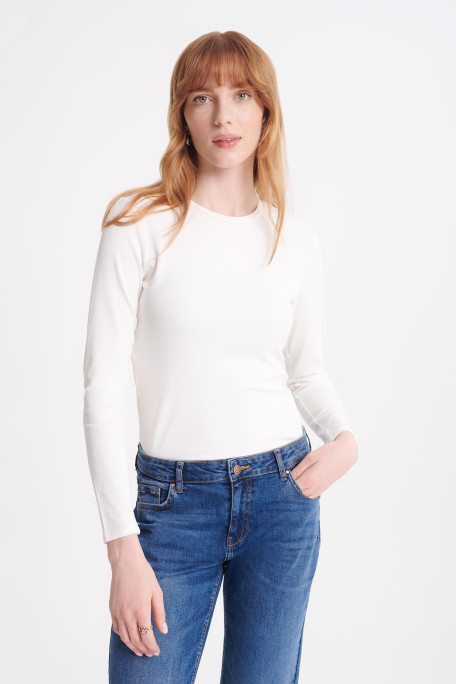 Klasyczny, biały top