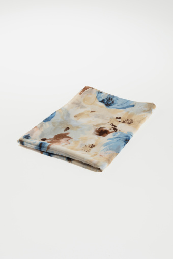 Romantyczna apaszka w kwiaty