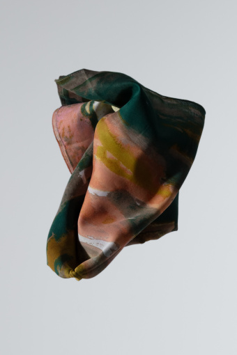 Stylowa apaszka tie-dye