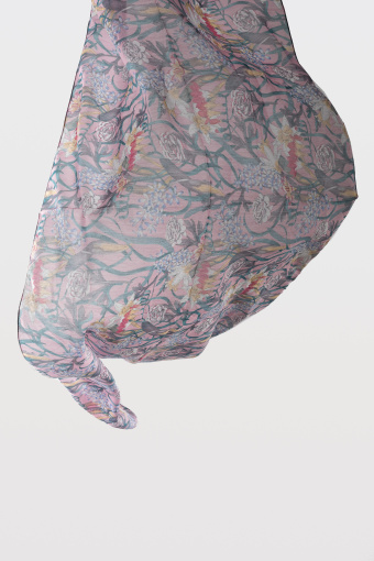 Apaszka w kolorze brudnego różu kwiatowy print