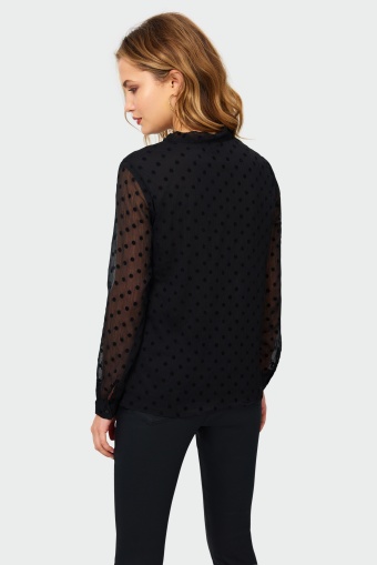 Klasyczna bluzka z wiązaniem przy dekolcie