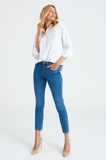 Klasyczna, biała koszula oversize