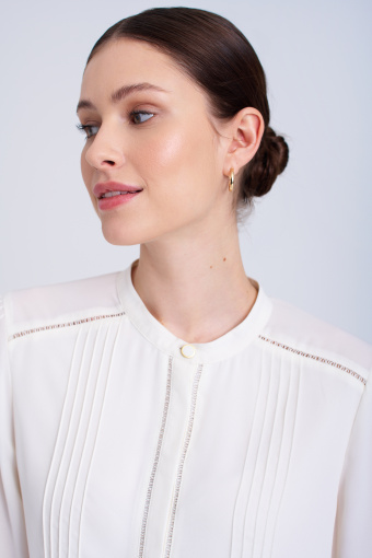 Stylowa koszula ze stójką, biała