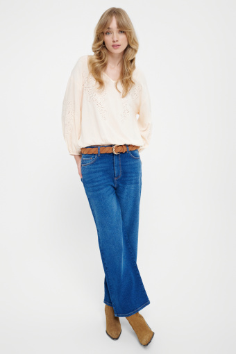 Wiskozowa bluzka z efektownym haftem