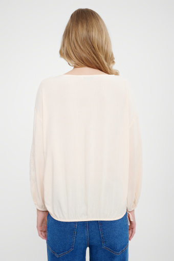 Wiskozowa bluzka z efektownym haftem