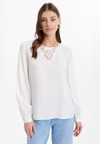 Kremowa bluzka z długim rękawem