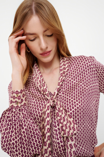 Stylowa printowana bluzka z wiskozy Stylowa printowana bluzka z wiskozy