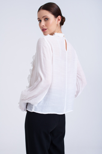 Biała bluzka z koronkami Biała bluzka z koronkami