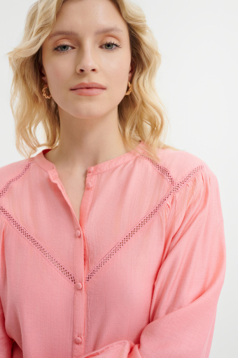 Romantyczna bluzka w różowym kolorze