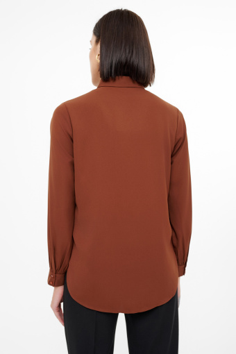 Klasyczna brązowa koszula Klasyczna brązowa koszula