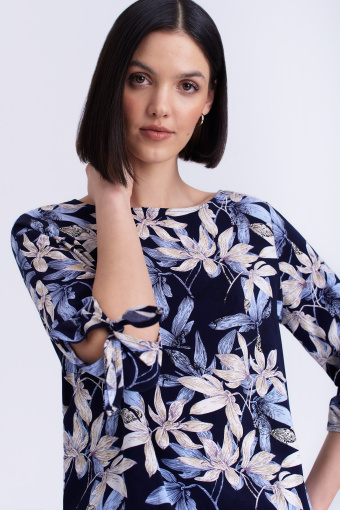 Wiskozowa bluzka w błękitno-kremowe kwiaty