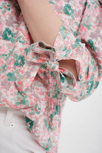 Bluzka typu hiszpanka w kwiaty