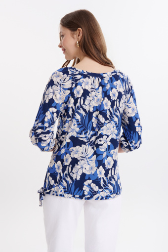 Niebieska bluzka z rekawem 3/4 nadruk tropic Niebieska bluzka z rekawem 3/4 nadruk tropic