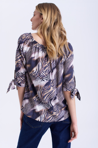 Bluzka z dekoltem carmen w zwięrzęcy wzór