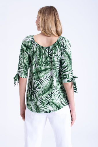 Bluzka w zielony, tropikalny print, dekolt carmen