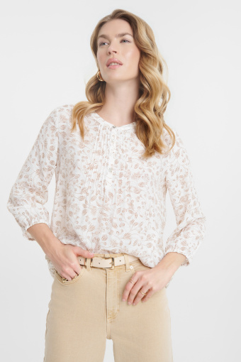Biała bluzka z drobnym nadrukiem