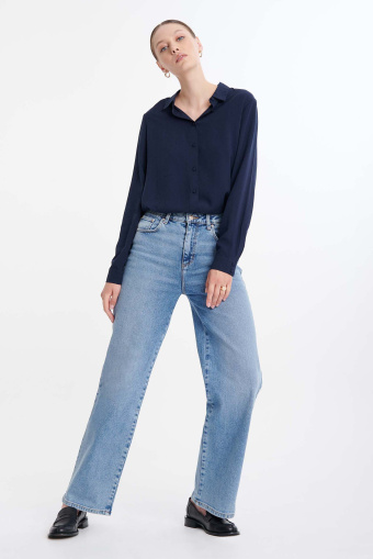 Żakardowa koszula w granatowym kolorze Żakardowa koszula w granatowym kolorze