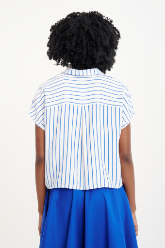 Wiskozowa bluzka w paski biało-niebieska