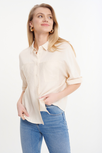 Bluzka w kremowym kolorze