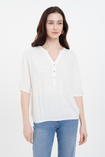 Basicowa bluzka z dekoltem henley biała Basicowa bluzka z dekoltem henley biała