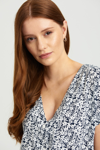Wiskozowa bluzka z nadrukiem w drobne kwiaty