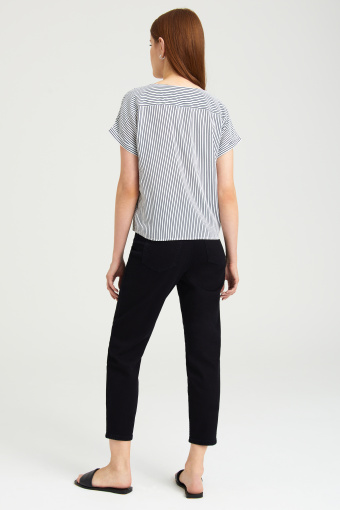 Bluzka z dekoracyjnym wiązaniem, nadruk w paski