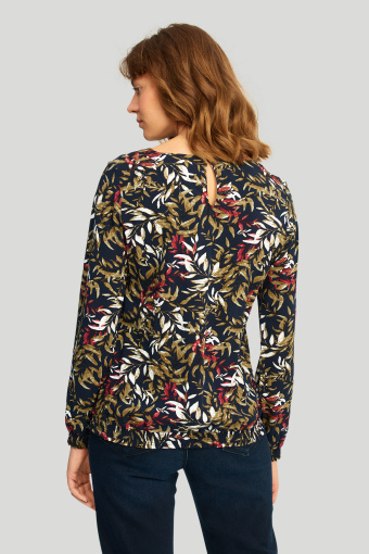 Czarna, wiskozowa bluzka z florystycznym nadrukiem