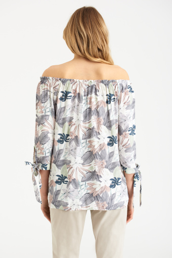 Biała bluzka z wiskozy, nadruk w kwiaty