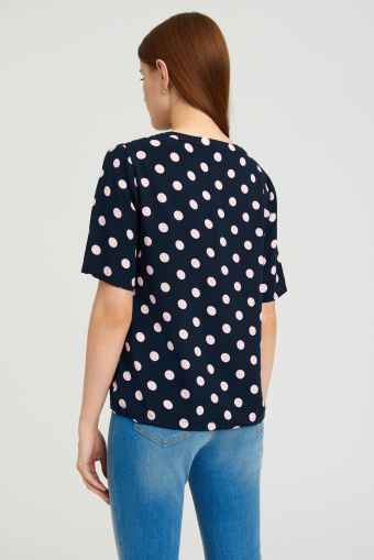 Bluzka z dekoltem V, nadruk w kropki Bluzka z dekoltem V, nadruk w kropki