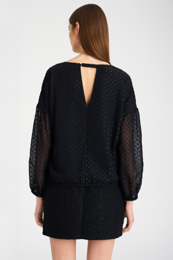 Elegancka, czarna bluzka z balonowym rękawem