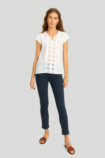 Bawełniana bluzka z koronową wstawką