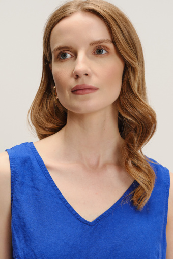 Bluzka w kolorze kobaltowym 