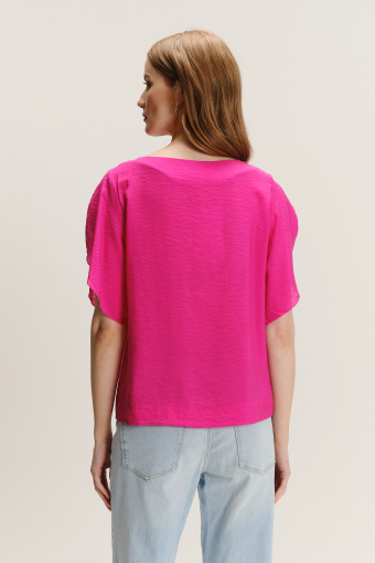 Bluzka w różowym kolorze