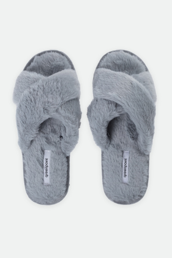 Ciepłe kapcie w jasnoszarym kolorze