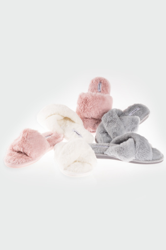 Komfortowe kapcie w różowym kolorze