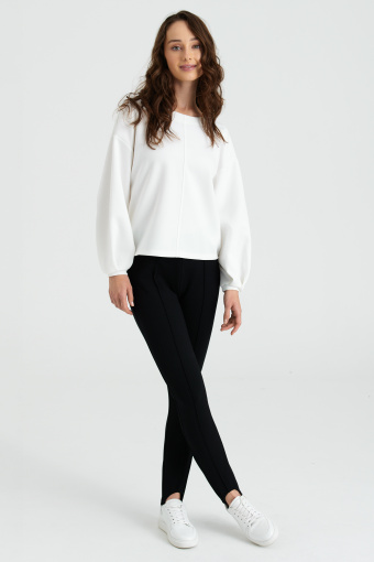 Biała bluza z balonowym rękawem