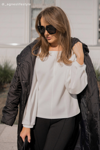 Biała bluza z balonowym rękawem