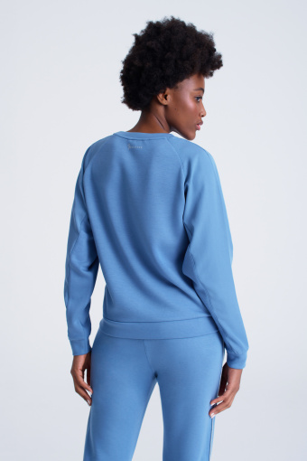 Niebieska bluza z tkaninowymi wstawkami Niebieska bluza z tkaninowymi wstawkami
