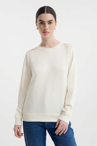Basic bluza z akcentem na ramionach  Basic bluza z akcentem na ramionach