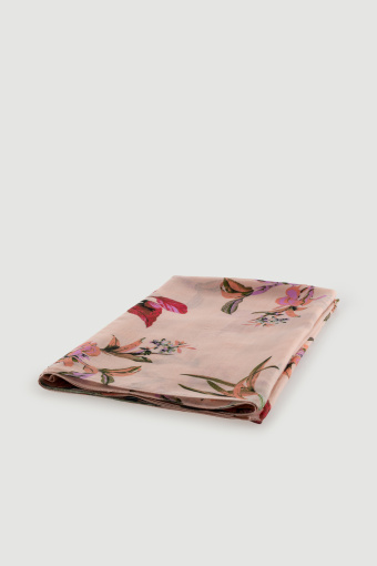 Apaszka z florystycznym nadrukiem  Apaszka z florystycznym nadrukiem