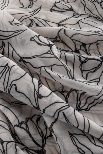 Wzorzysta apaszka w biało-zielonym kolorze 