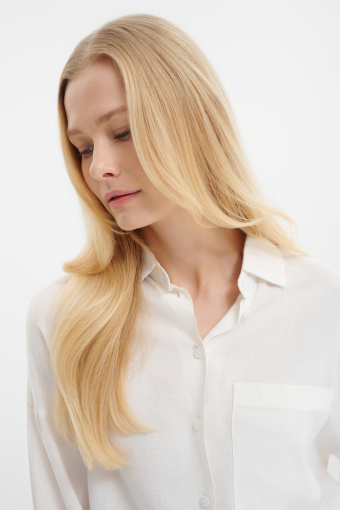 Lniana koszula w białym kolorze