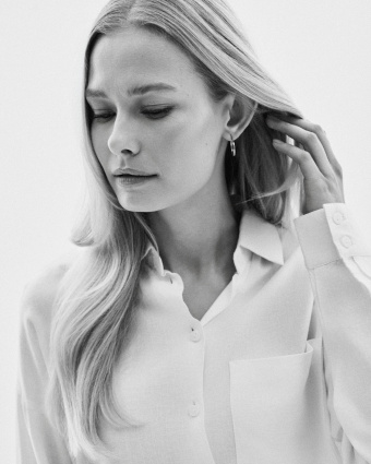 Lniana koszula w białym kolorze