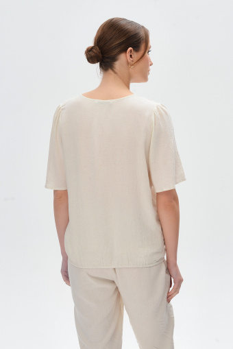 Uniwersalna bluzka w kolorze jasnego beżu