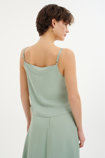 Bluzka z dekoltem typu woda 