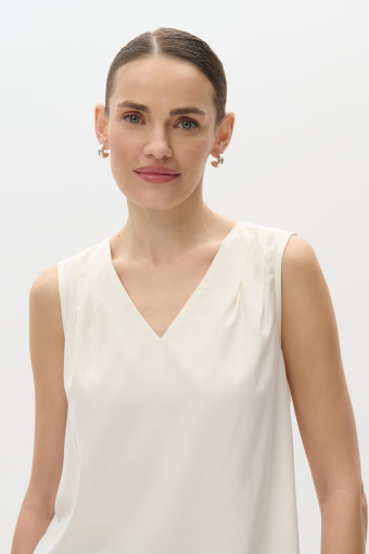 Elegancka bluzka w kolorze kremowym 