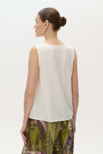 Elegancka bluzka w kolorze kremowym 