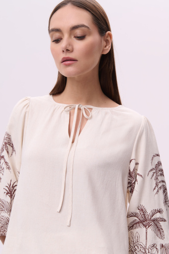 Bluzka oversize z rękawami 3/4 nadruk w palmy Bluzka oversize z rękawami 3/4 nadruk w palmy