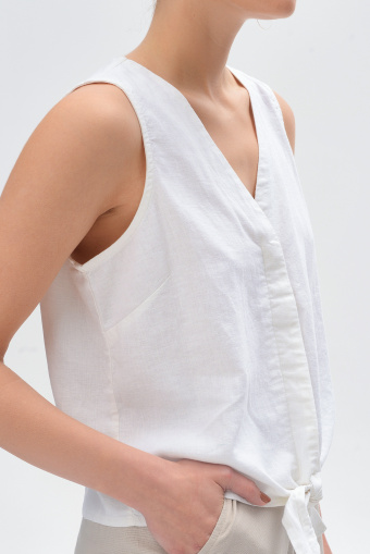 Klasyczna bluzka bez rękawów